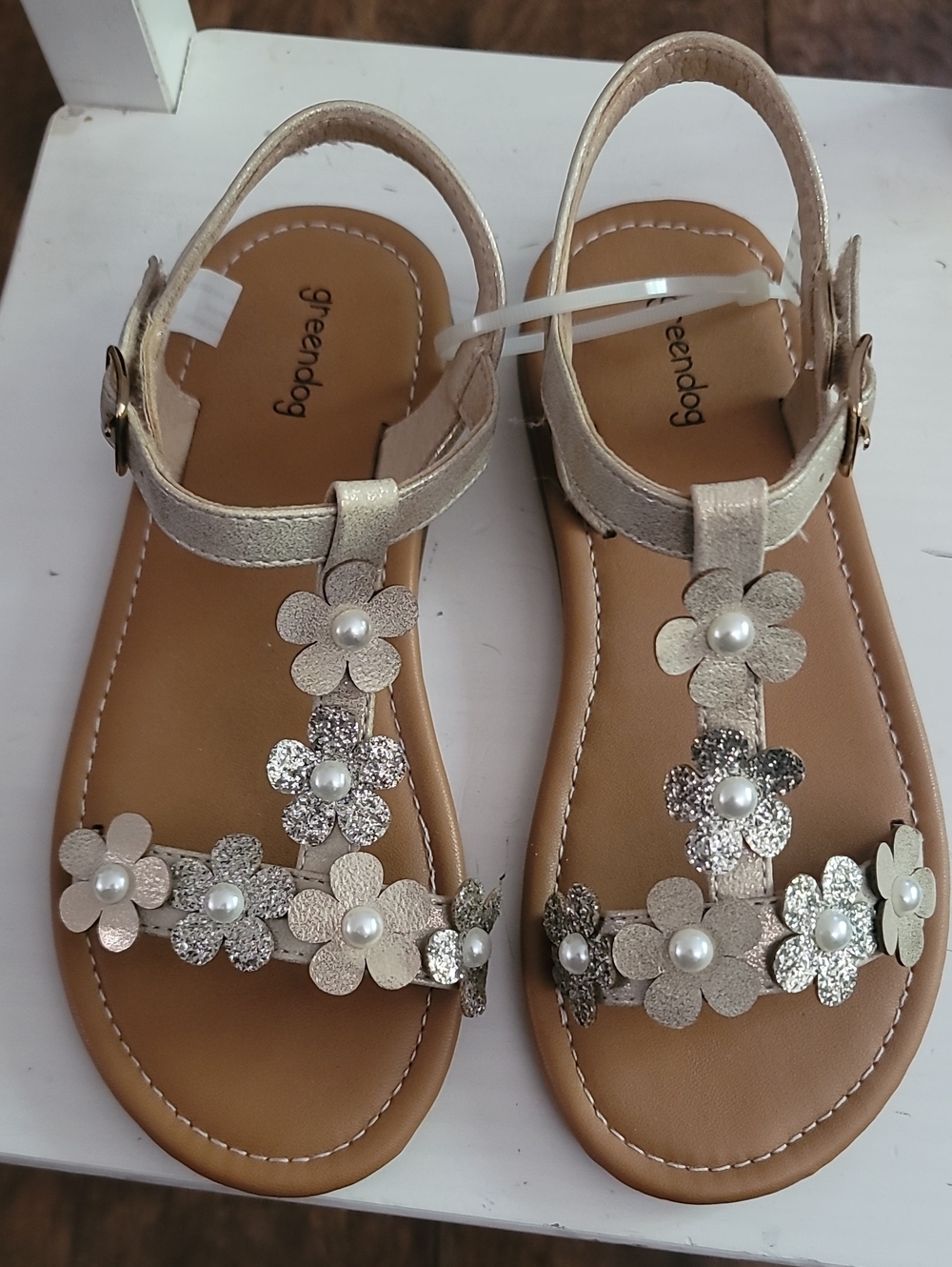 greendog Girls' Pearl Floral T-Strap Sandals - Metallic Gold, Size 2